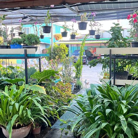 Pa Chalermchai Guesthouse Bangkok Exterior foto